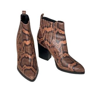 Marc Fisher coral and black snakeskin patterned‎ heel bootie. Size 7M